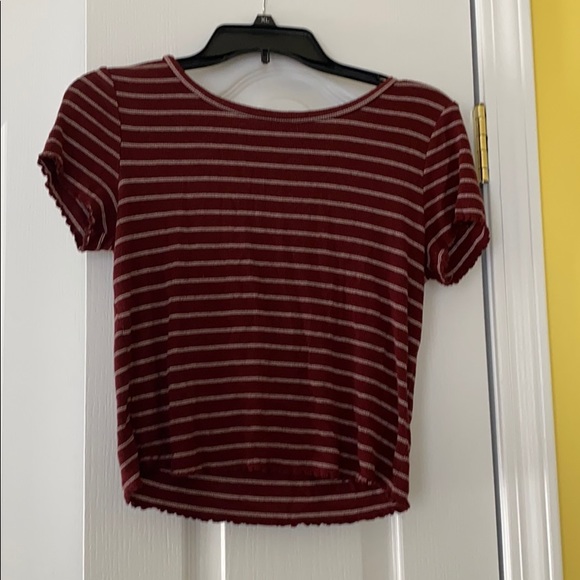 Crop top - Picture 1 of 1